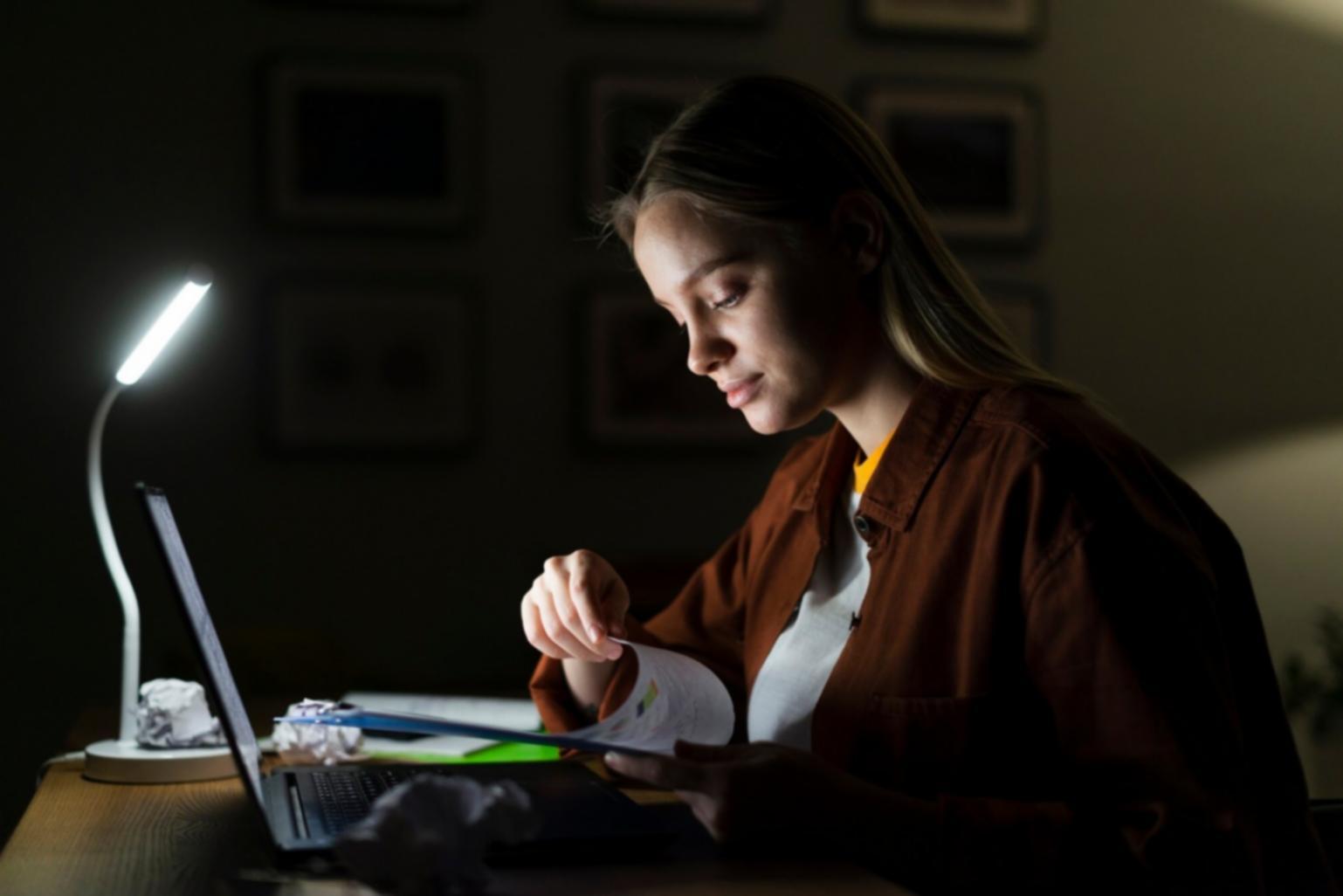 Trabajo colaborativo en ejercicios de presupuesto mensual